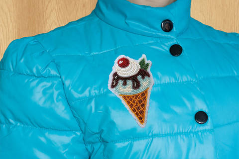 фото: украшение, вышитое бисером, Мороженко на куртке