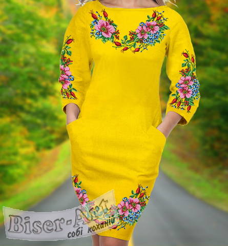 фото: желтое женское платье (заготовка) с вышивкой шиповник и васильки
