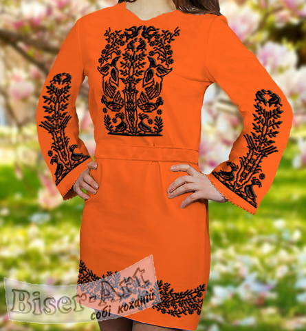фото: вышитое бисером женское платье, ткань оранжевый габардин