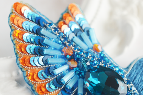 фото2: украшение, вышитое бисером на велюре, Синяя птица счастья