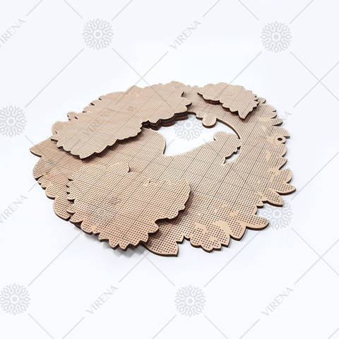 фото: деревянный веночек для вышивки бисером или нитками