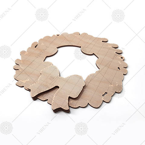фото: деревянный веночек для вышивки бисером или нитками