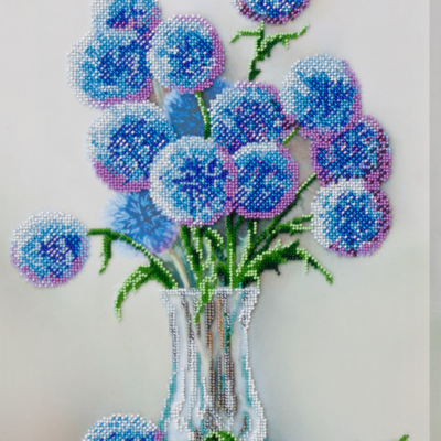 фото: картина для вышивки бисером Голубые шарики