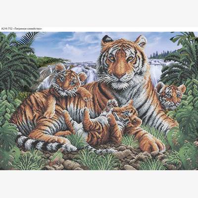 фото: картина, вышитая бисером, Тигриное семейство