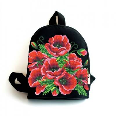 фото: сшитый рюкзак для вышивки бисером или нитками Красные маки