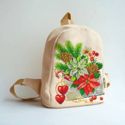 фото: сшитый рюкзак для вышивки бисером или нитками С Рождеством