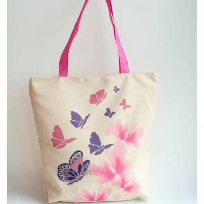 фото: сшитая сумка для вышивки бисером или нитками Фиолетовые бабочки