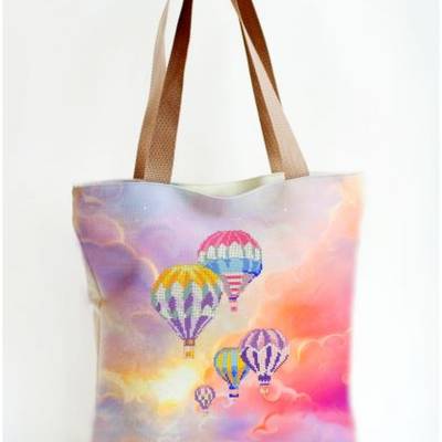 фото: сшитая сумка для вышивки бисером или нитками Воздушные шары