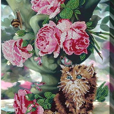 фото: картина для вышивки бисером Котенок и цветы