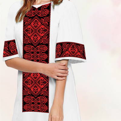 фото: белое женское платье (заготовка) с вышивкой красно-чёрный широкий орнамент
