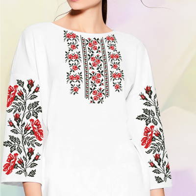 фото: белая блуза (заготовка) с вышивкой красно-черный узор с цветами и орнамент