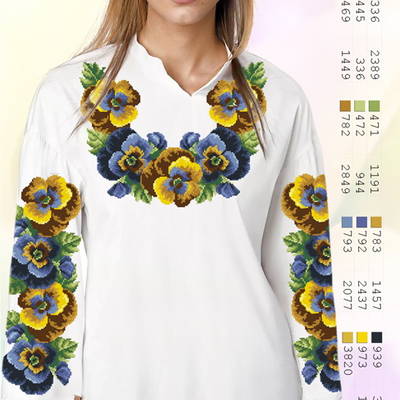 фото: белая блуза (заготовка) с вышивкой цветы анютины глазки