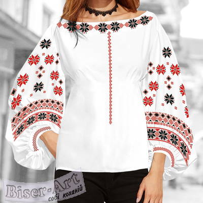фото: белая блуза Бохо (заготовка) с вышивкой геометрический узор со стилизованными цветами