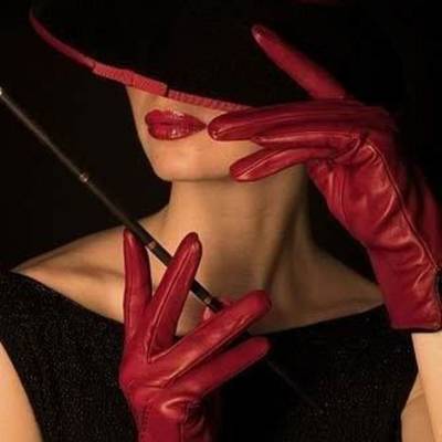 фото: картина для вышивки в алмазной технике, Красное и черное фото: картина для вышивки в алмазной технике, Красное и черное