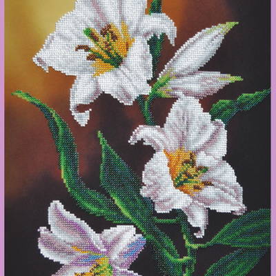 фото: картина, вышитая бисером Ветка лилии