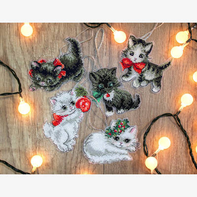 фото: игрушки, вышитые крестом, Рождественские игрушки Котята Christmas Kittens Toys