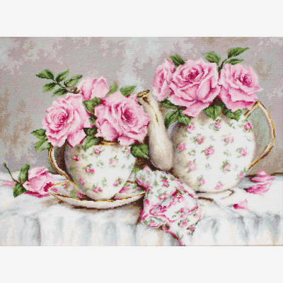 фото: картина, вышитая крестом, Утренний чай и розы