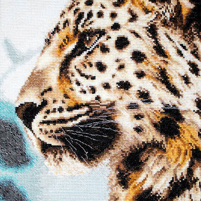 фото: картина для вышивки крестиком Леопард