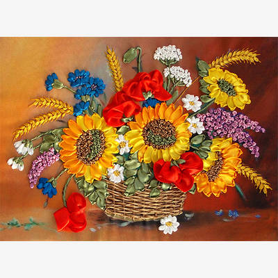 фото: набор для вышивки лентами Корзина летних цветов