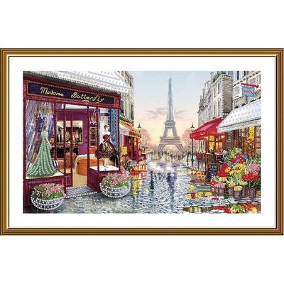 фото: картина, вышитая бисером Париж