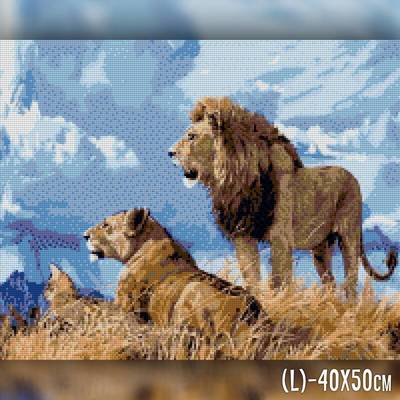 фото: картина в алмазной технике Львиный Прайд