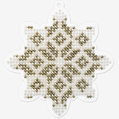 фото: ёлочное украшение, вышитое бисером на пластиковой канве