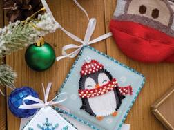 фото: новинка Абрис Арт, набор для вышивки бисером новогоднего украшения, Пингвинчик
