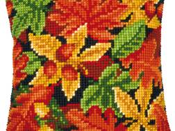 фото: набор для вышивки крестом декоративной подушки Осенние листья