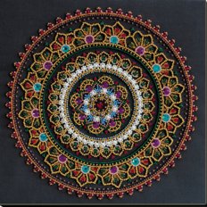 фото: картина для вышивки бисером Мандала