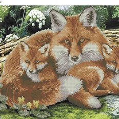 фото: картина, вышитая бисером, Семья лисы