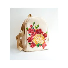 фото: сшитый рюкзак для вышивки бисером или нитками Медовые розы