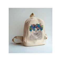 фото: сшитый рюкзак для вышивки бисером или нитками Котик в венке