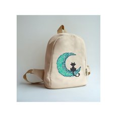 фото: сшитый рюкзак для вышивки бисером или нитками Лунный кот