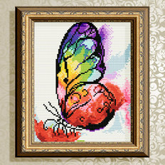 фото: картина в алмазной технике Радужная бабочка