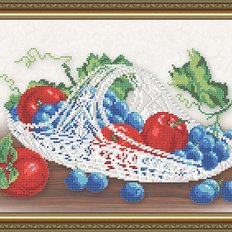Схема для вышивки бисером Хрусталь. Виноград и яблоки на бежевом