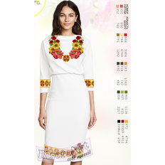 фото: белое женское платье с вышитыми цветами