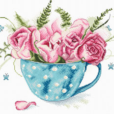 фото: картина для вышивки крестом, A cup of roses Чашка роз