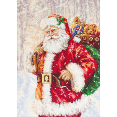 фото: вышитый гобелен Дед Мороз
