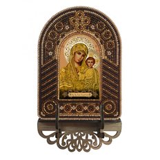 изображение: икона, в вышитой бисером в рамке-киоте Богородица Казанская