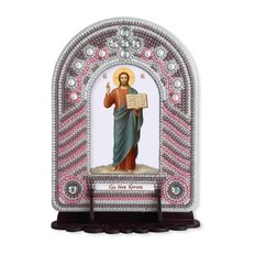 изображение: икона, в вышитой бисером в рамке-киоте Господь Иисус Христос