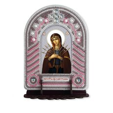 изображение: икона, в вышитой бисером в рамке-киоте Богородица Семистрельная