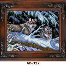 фото: картина для вышивки бисером Волки в зимнем лесу