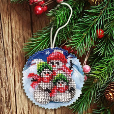 фото: сшитая ёлочная игрушка с вышивкой бисером фото: сшитая ёлочная игрушка с вышивкой бисером