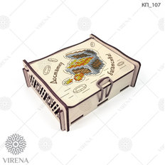 фото: Коробка подарочная с украшением в виде вышивки бисером или нитками