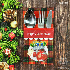 фото: сшитый конверт для столовых приборов с вышивкой бисером фото: сшитый конверт для столовых приборов с вышивкой бисером