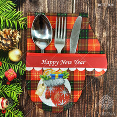 фото: конверт для столовых приборов с вышивкой бисером фото: конверт для столовых приборов с вышивкой бисером